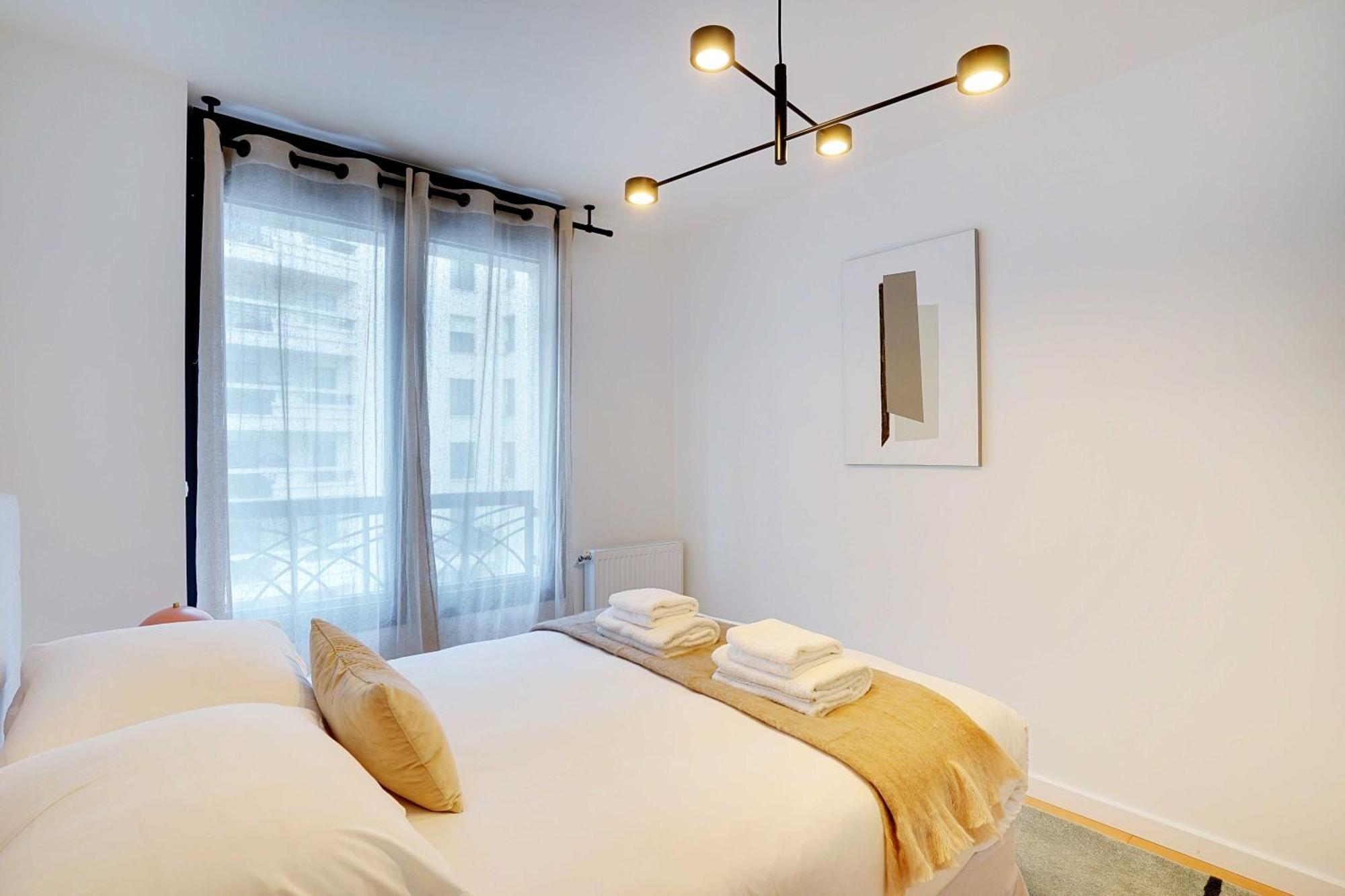 Raffinement Et Confort Dans Cette Residence A Levallois-Perret Eksteriør billede