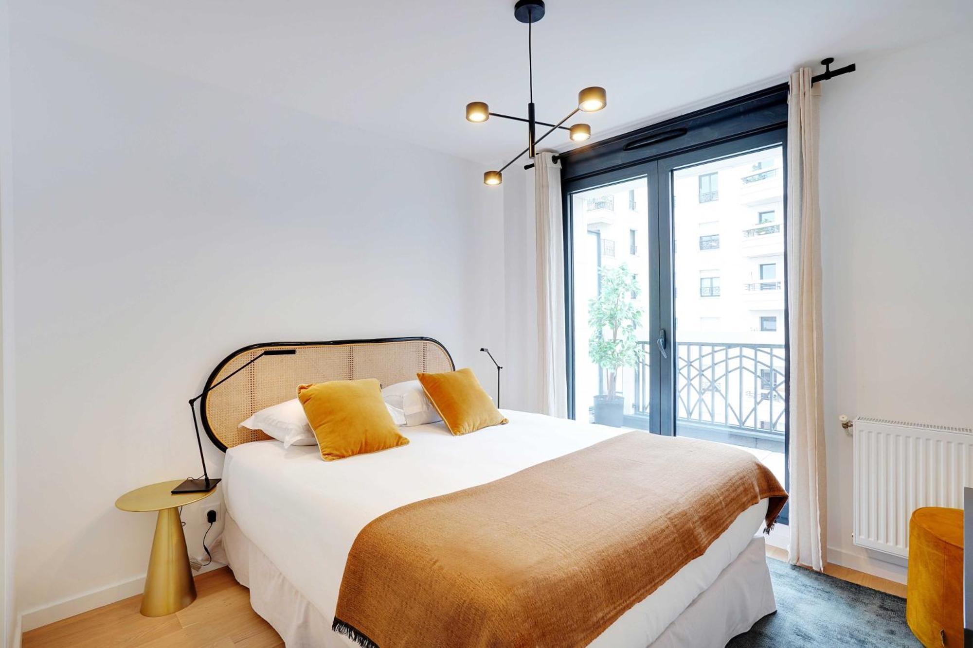 Raffinement Et Confort Dans Cette Residence A Levallois-Perret Eksteriør billede