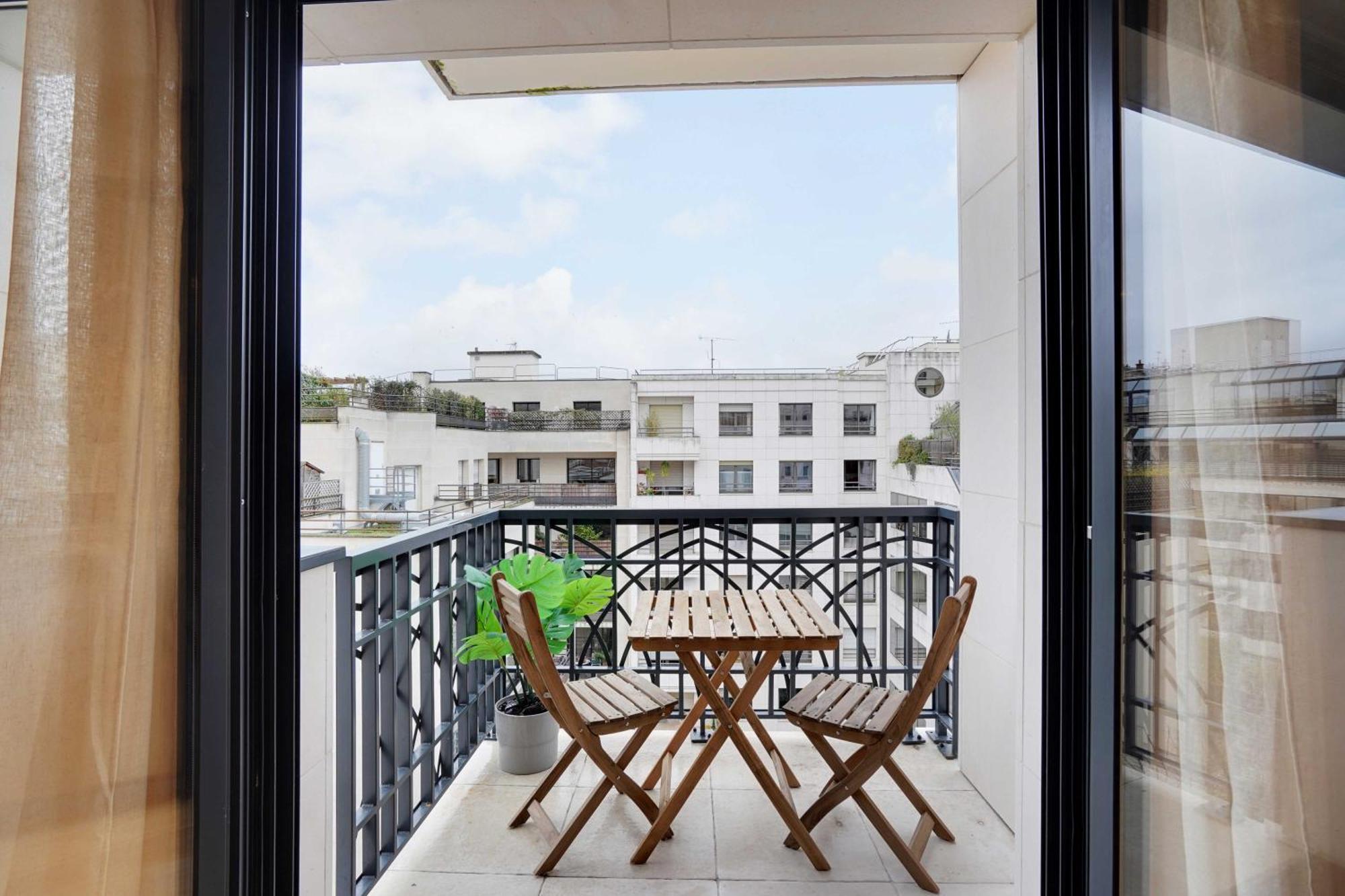Raffinement Et Confort Dans Cette Residence A Levallois-Perret Eksteriør billede