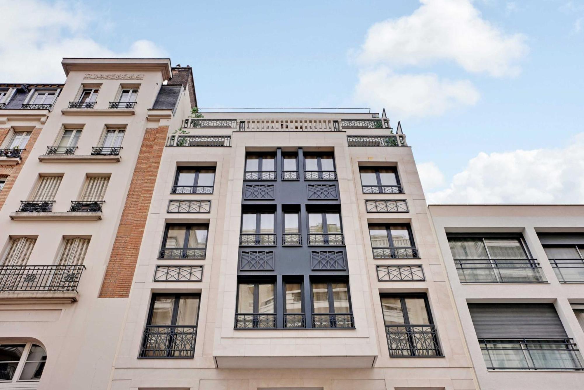 Raffinement Et Confort Dans Cette Residence A Levallois-Perret Eksteriør billede