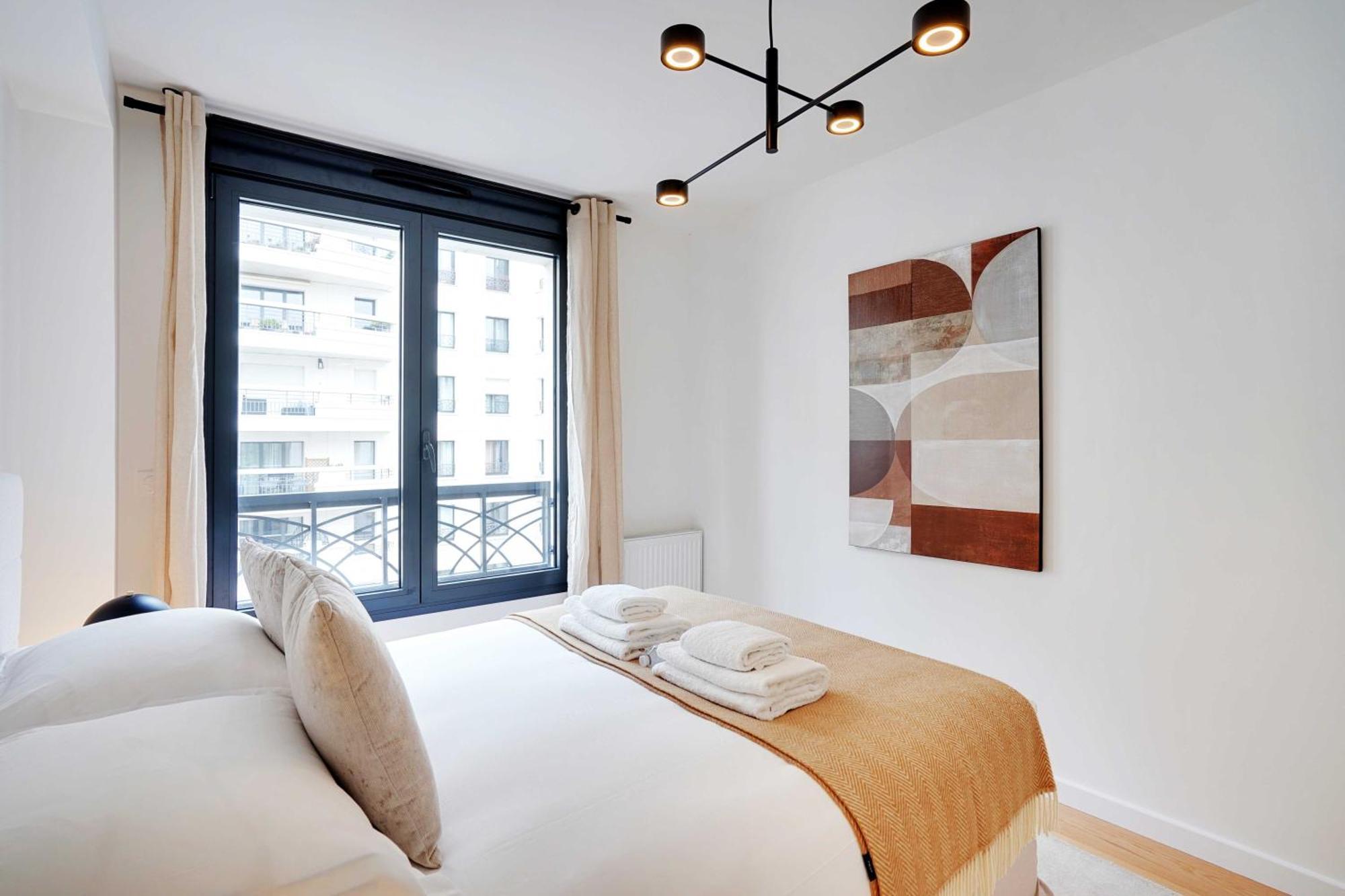Raffinement Et Confort Dans Cette Residence A Levallois-Perret Eksteriør billede