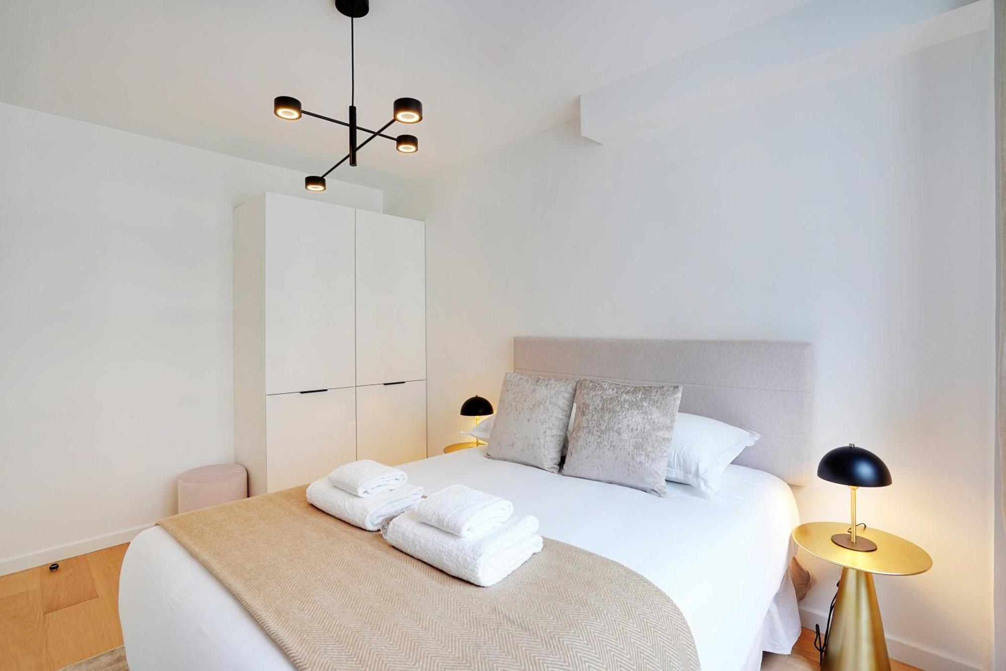 Raffinement Et Confort Dans Cette Residence A Levallois-Perret Eksteriør billede